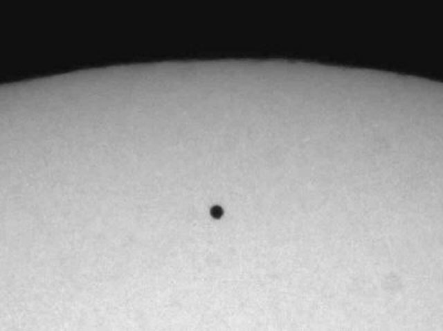 水星の太陽面通過現象　2003年5月7日