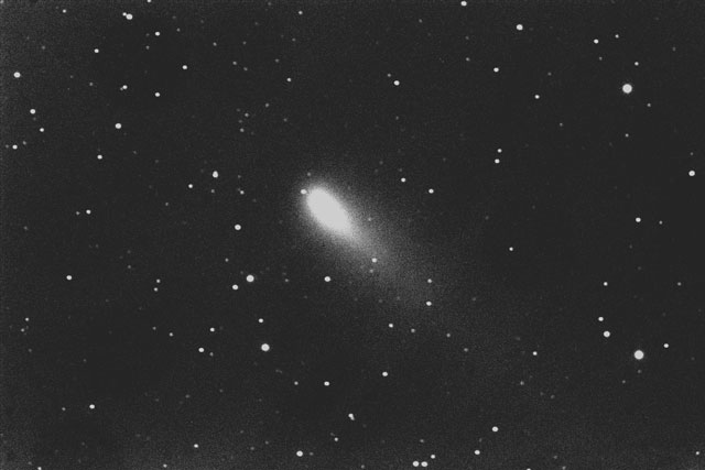シュワスマンワハマン第３彗星　１５ｃｍF8屈折鏡でとらえた姿