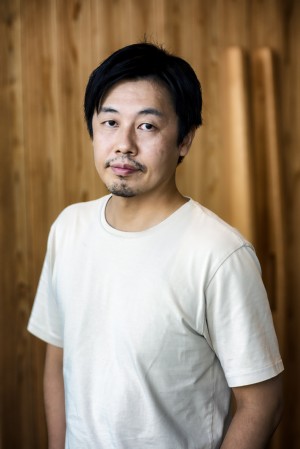 関根 康人 氏　写真